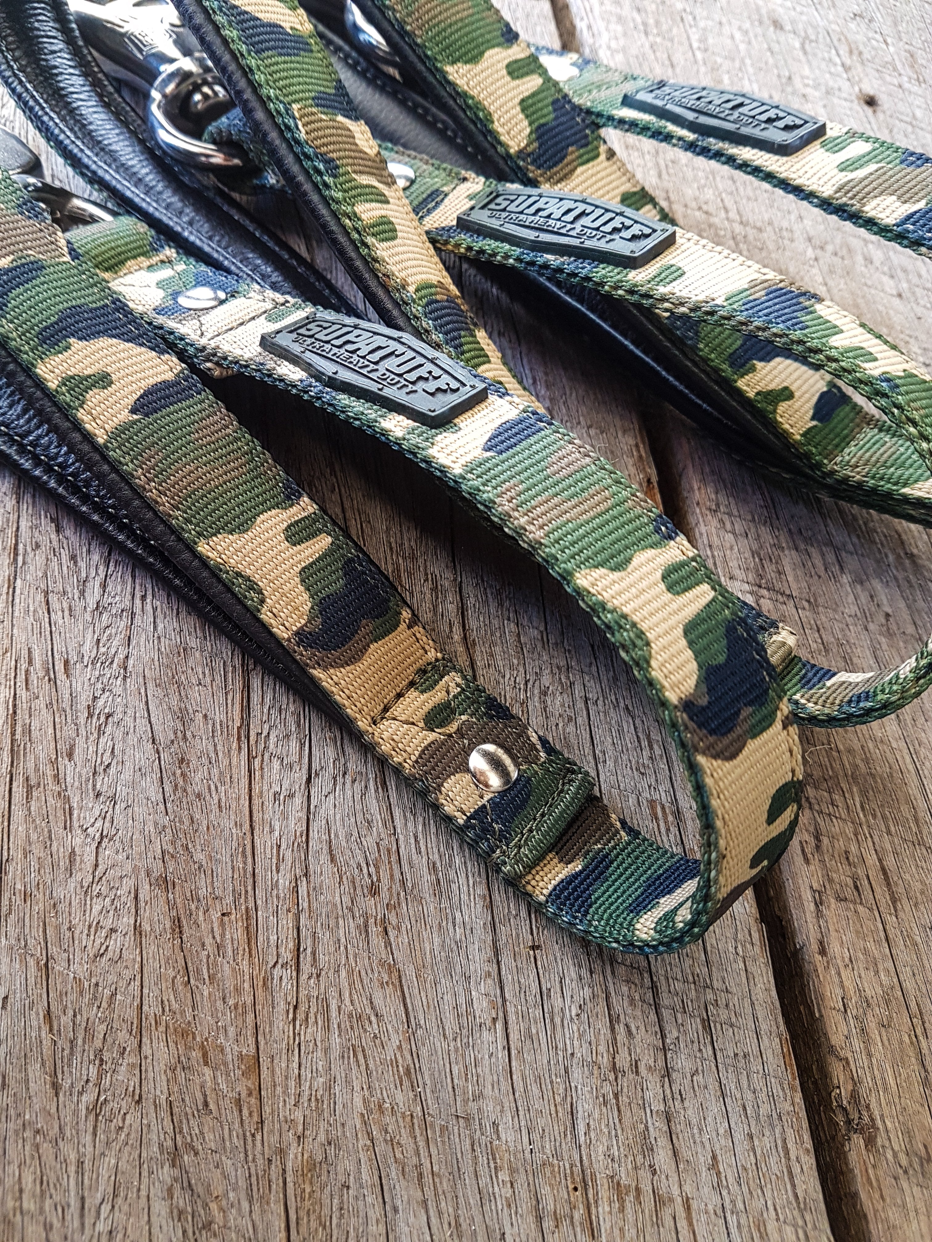 Super strong dog leash. Designed in Australia, stainless steel bullsnap with camo webbing.