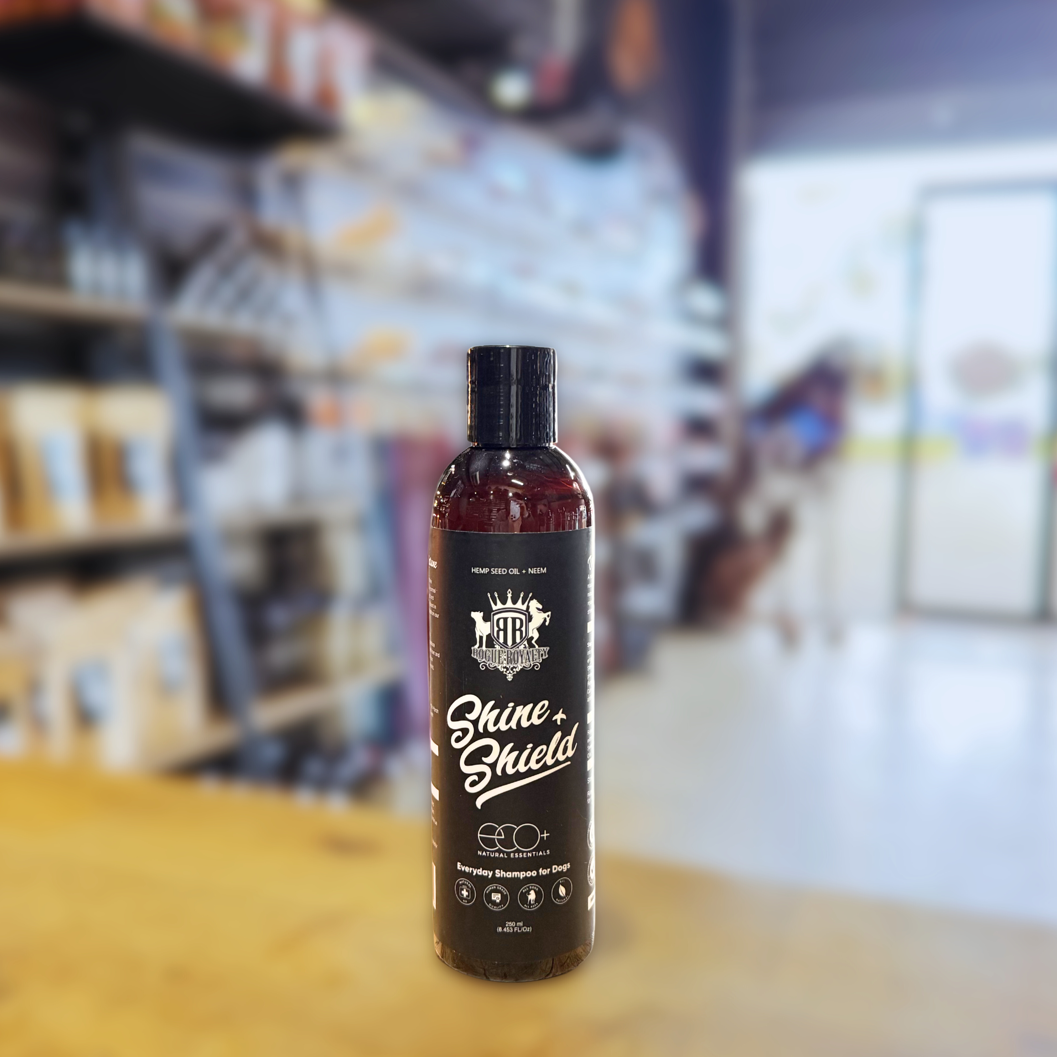 Flea & Yeast Shampoo for Dogs - "Shine & Shield™