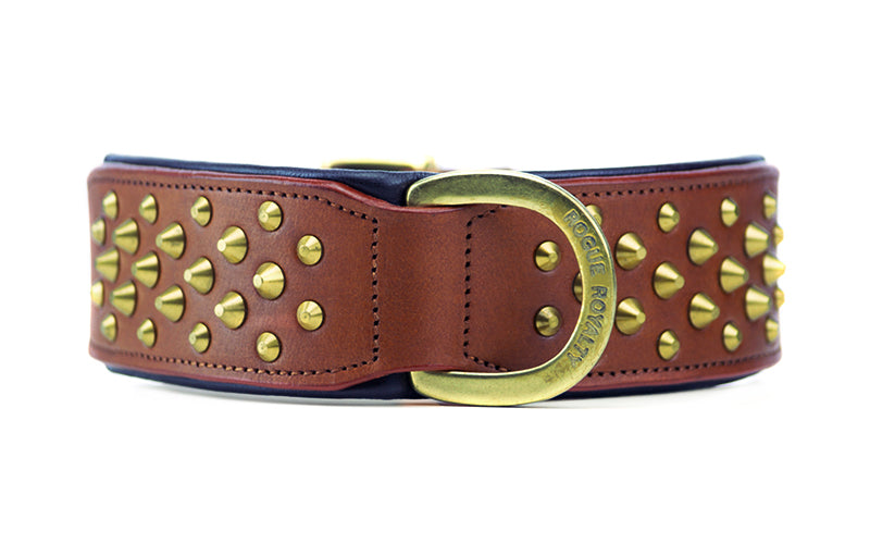 Front view of Rogue Royalty hand made leather and brass studded collar.