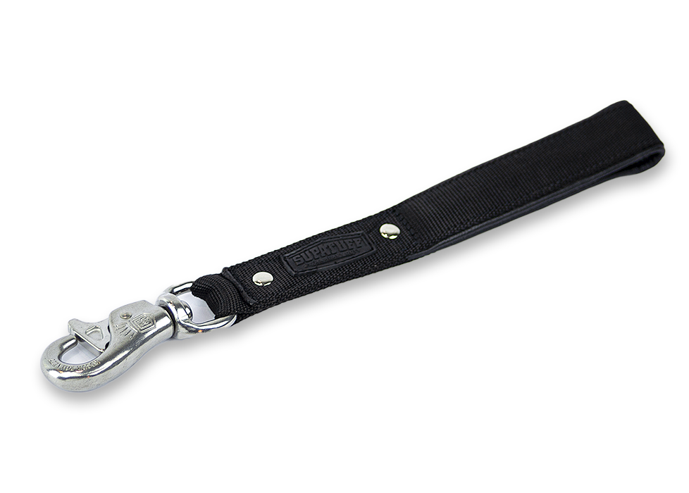 strength dog leash that's built to last!  This short handle leash is great for close handling, training and control, fitted with a Stainless Steel Bull Snap clip to ensure the strongest handle leash practically possible.