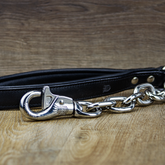 Heavy Duty Chain Link Dog Leash – Rogue Royalty - Main Image